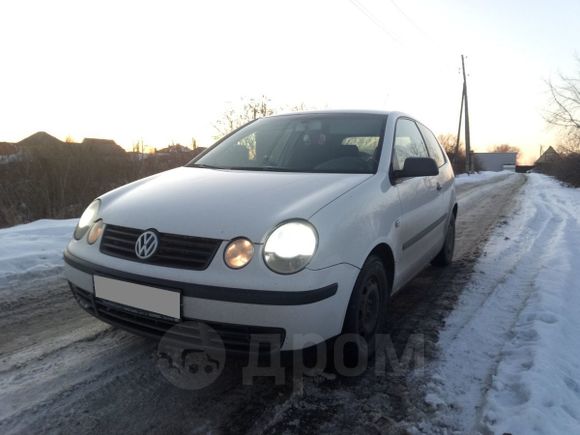  3  Volkswagen Polo 2002 , 160000 , 