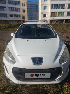 Хэтчбек Peugeot 308 2011 года, 370000 рублей, Кемерово