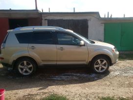 SUV   Mitsubishi Outlander 2009 , 790000 , 