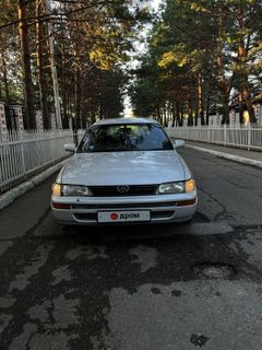 Универсал Toyota Corolla 1998 года, 270000 рублей, Хабаровск