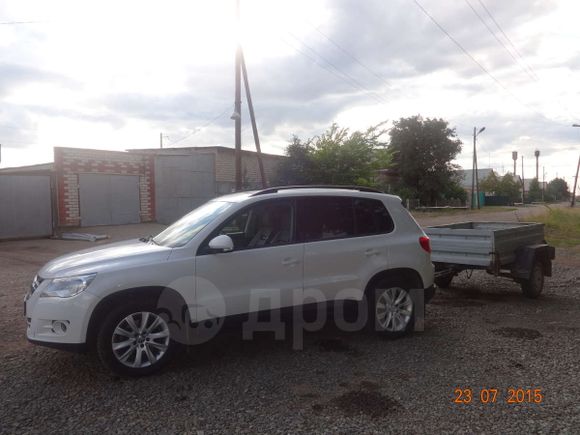 SUV   Volkswagen Tiguan 2010 , 650000 , 