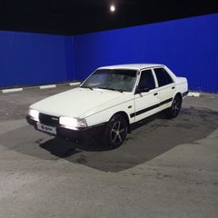 Седан Mazda 626 1987 года, 130000 рублей, Павловск