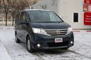    Nissan Serena 2011 , 1030000 , -