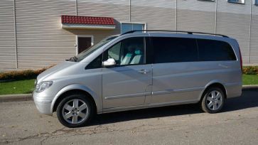    Mercedes-Benz Viano 2009 , 1100000 , 