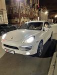 SUV   Porsche Cayenne 2012 , 2400000 , 