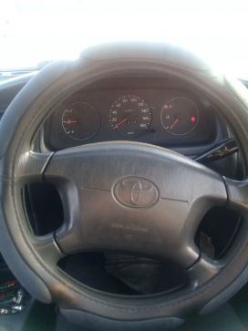  Toyota Corolla 2001 , 220000 , 