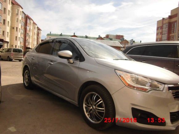  Citroen C4 2013 , 700000 , 