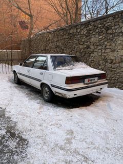 Седан Toyota Carina 1987 года, 40000 рублей, Иркутск