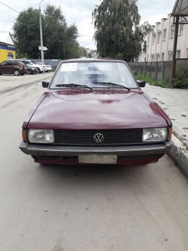 Хэтчбек Volkswagen Passat 1981 года, 67000 рублей, Самара