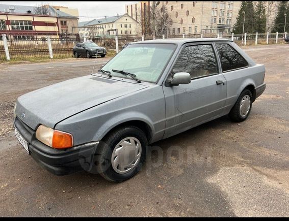  Ford Escort 1987 , 70000 , -