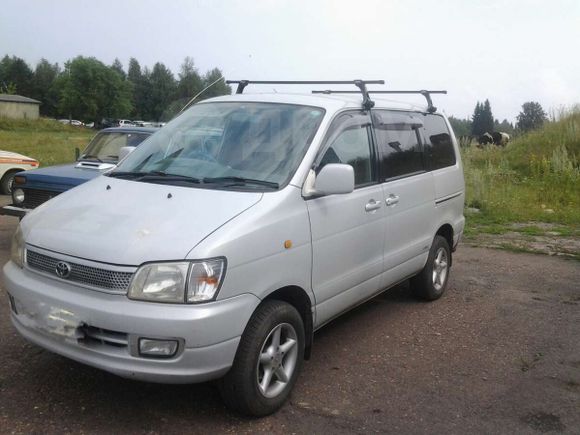    Toyota Town Ace Noah 1998 , 320000 , 