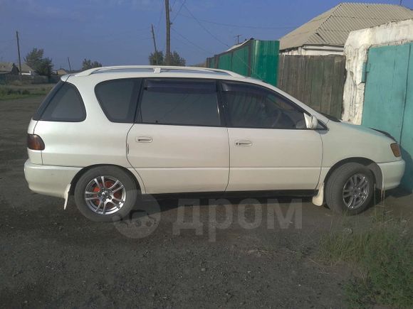    Toyota Ipsum 2000 , 330000 , -