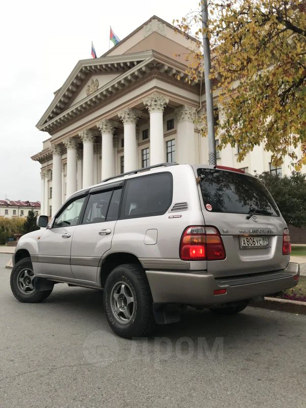 SUV   Toyota Land Cruiser 2001 , 740000 , 