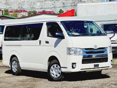 Минивэн или однообъемник Toyota Hiace 2018 года, 3250000 рублей, Владивосток