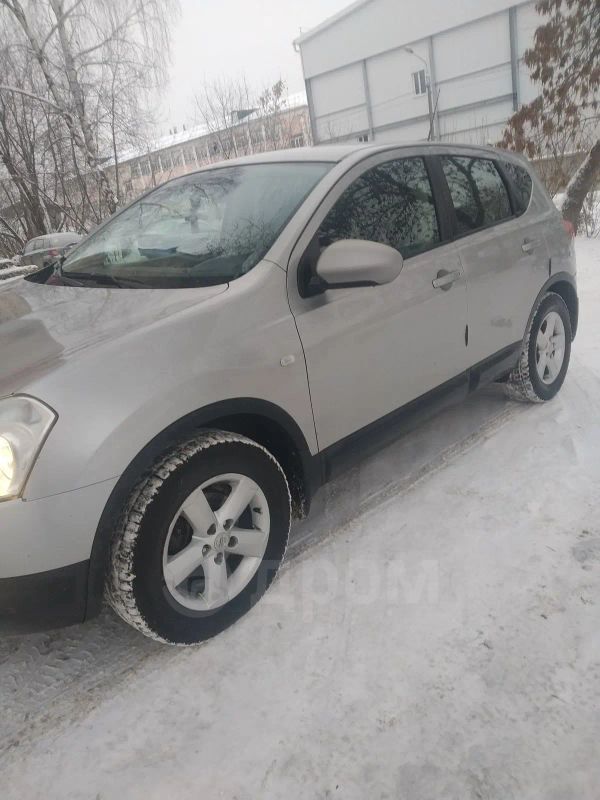 SUV   Nissan Qashqai 2008 , 390000 , 