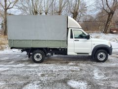 Бортовой грузовик УАЗ Профи 2023 года, 1550000 рублей, Новосибирск