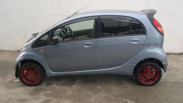  Mitsubishi i 2006 , 300000 , 