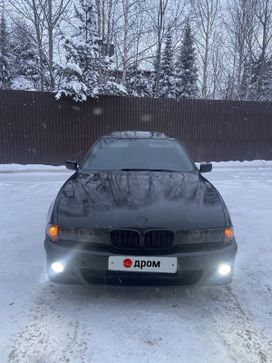  BMW 5-Series 2000 , 560000 , 