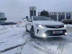 Седан Toyota Camry 2015 года, 2490000 рублей, Барнаул