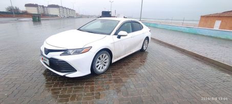  Toyota Camry 2020 , 2400000 , 