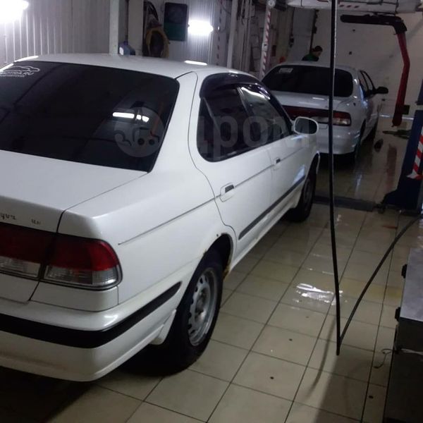  Nissan Sunny 1998 , 120000 , 