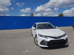 Седан Toyota Camry 2023 года, 4000000 рублей, Омск