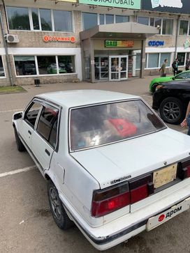 Седан Toyota Corolla 1986 года, 130000 рублей, Благовещенск