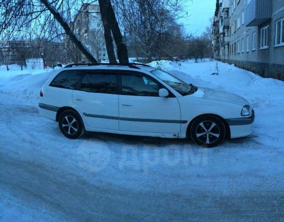  Toyota Caldina 1998 , 220000 , 