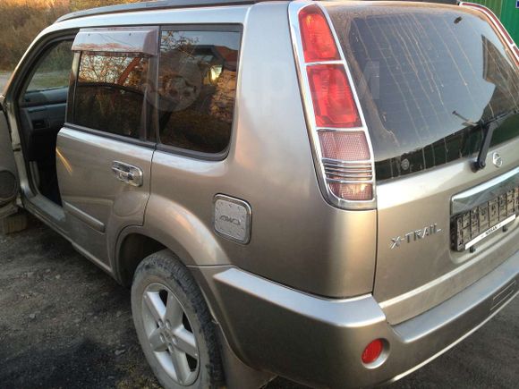 SUV   Nissan X-Trail 2003 , 150000 , 