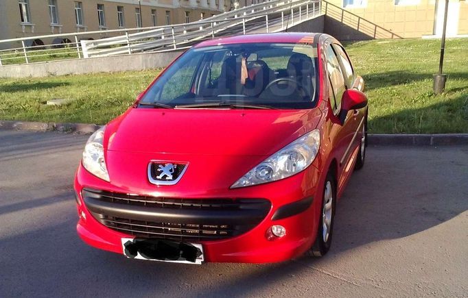  Peugeot 207 2009 , 325000 , 