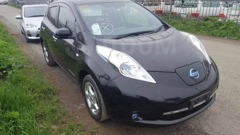  Nissan Leaf 2014 , 720000 , 