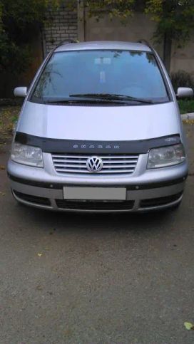    Volkswagen Sharan 2000 , 330000 , 