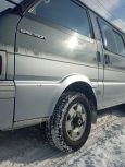    Ford Spectron 1994 , 235000 , 