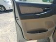    Toyota Alphard 2006 , 300000 , 