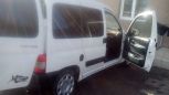    Peugeot Partner 2010 , 350000 , 