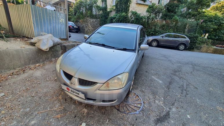  Mitsubishi Lancer 2003 , 220000 , 