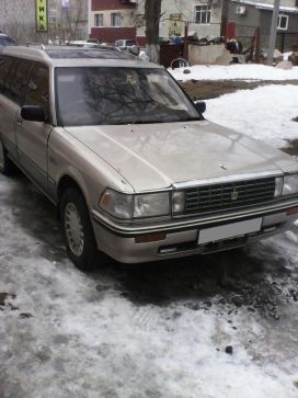  Toyota Crown 1988 , 85000 ,  
