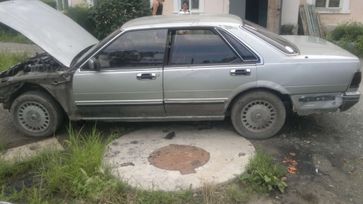  Nissan Gloria 1989 , 25000 , 