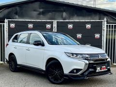 SUV или внедорожник Mitsubishi Outlander 2022 года, 4120000 рублей, Пятигорск
