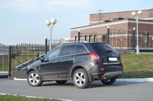 SUV   Opel Antara 2010 , 640000 , 