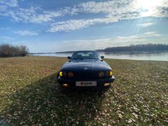 Седан BMW 5-Series 1992 года, 520000 рублей, Саяногорск