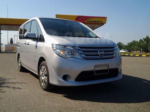    Nissan Serena 2015 , 1020000 , 