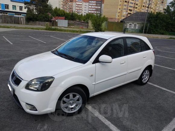  Kia Rio 2011 , 390000 , 