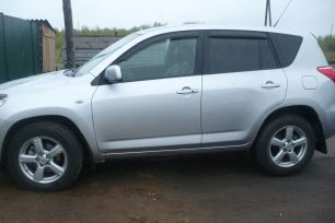 SUV   Toyota RAV4 2006 , 730000 , 