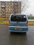    Nissan Serena 2002 , 250000 , 