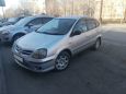    Nissan Tino 2001 , 250000 , 