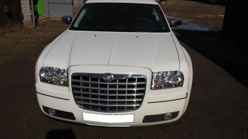  Chrysler 300C 2009 , 800000 , 