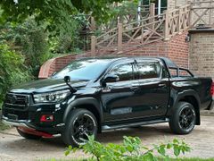 Пикап Toyota Hilux 2019 года, 4400000 рублей, Владивосток