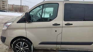 Минивэн или однообъемник Ford Tourneo Custom 2013 года, 1700000 рублей, Богданович