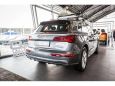 SUV   Audi Q5 2019 , 3200000 , 